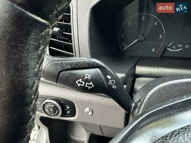 Серый Форд Транзит, объемом двигателя 2 л и пробегом 132 тыс. км за 17650 $, фото 61 на Automoto.ua