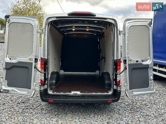 Серый Форд Транзит, объемом двигателя 2 л и пробегом 132 тыс. км за 17650 $, фото 103 на Automoto.ua
