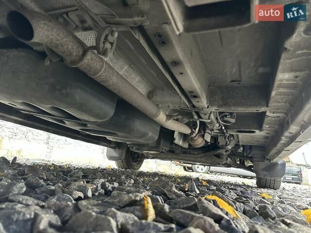 Серый Форд Транзит, объемом двигателя 2 л и пробегом 132 тыс. км за 17650 $, фото 117 на Automoto.ua