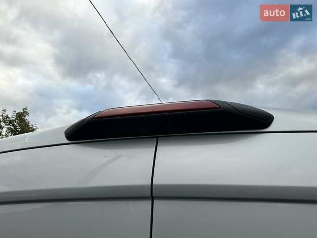 Серый Форд Транзит, объемом двигателя 2 л и пробегом 132 тыс. км за 17650 $, фото 34 на Automoto.ua