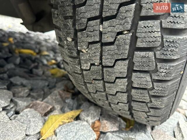 Серый Форд Транзит, объемом двигателя 2 л и пробегом 132 тыс. км за 17650 $, фото 23 на Automoto.ua