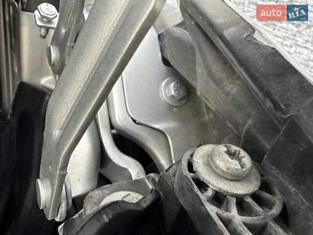 Серый Форд Транзит, объемом двигателя 2 л и пробегом 132 тыс. км за 17650 $, фото 114 на Automoto.ua