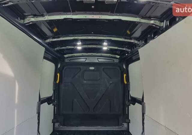 Серый Форд Транзит, объемом двигателя 2 л и пробегом 240 тыс. км за 19500 $, фото 11 на Automoto.ua