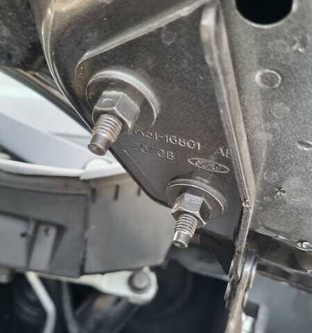 Серый Форд Транзит, объемом двигателя 2 л и пробегом 240 тыс. км за 19500 $, фото 28 на Automoto.ua