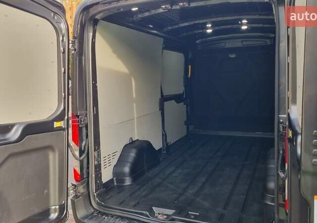 Серый Форд Транзит, объемом двигателя 2 л и пробегом 240 тыс. км за 19500 $, фото 14 на Automoto.ua