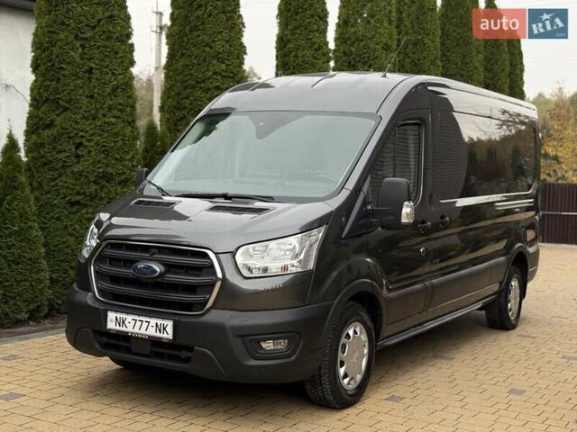 Сірий Форд Транзит, об'ємом двигуна 2 л та пробігом 240 тис. км за 18250 $, фото 1 на Automoto.ua