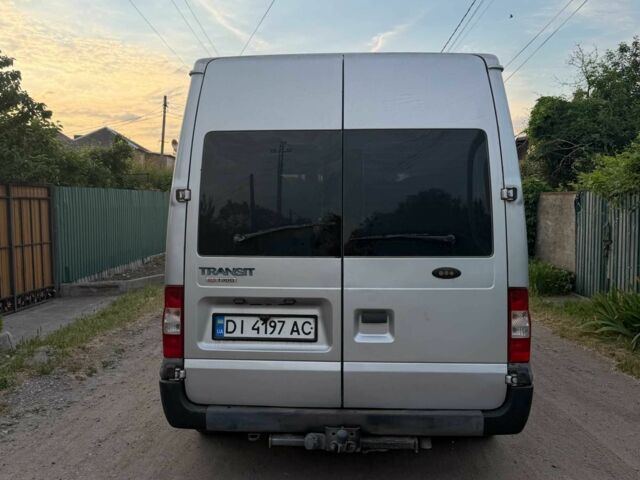 Сірий Форд Транзит, об'ємом двигуна 2.2 л та пробігом 347 тис. км за 6819 $, фото 3 на Automoto.ua