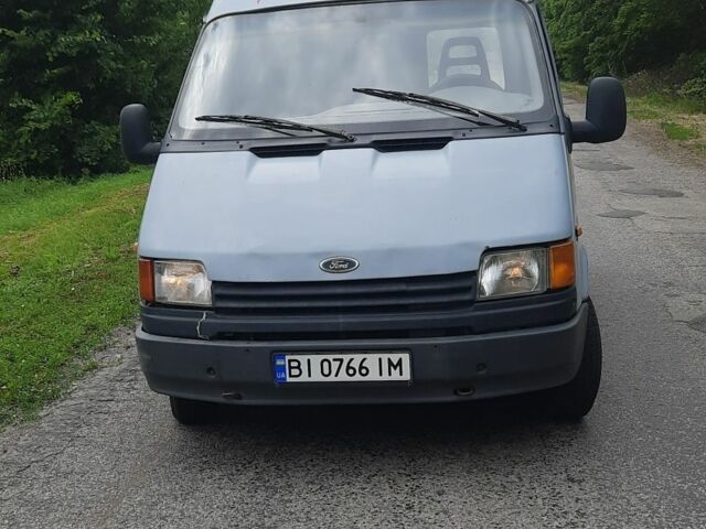 Серый Форд Транзит, объемом двигателя 2.5 л и пробегом 400 тыс. км за 1800 $, фото 1 на Automoto.ua