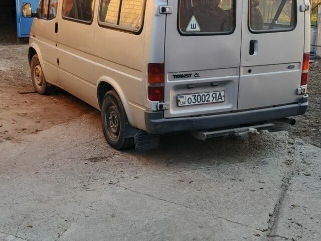 Форд Транзит 1992 в Днепре (Днепропетровске) на Automoto.ua Серый Форд Транзит, объемом двигателя 2 л и пробегом 300 тыс. км за 3337 $, фото 2 на Automoto.ua