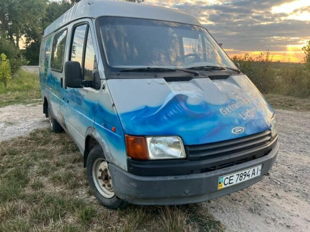 Серый Форд Транзит, объемом двигателя 2.5 л и пробегом 300 тыс. км за 1750 $, фото 1 на Automoto.ua