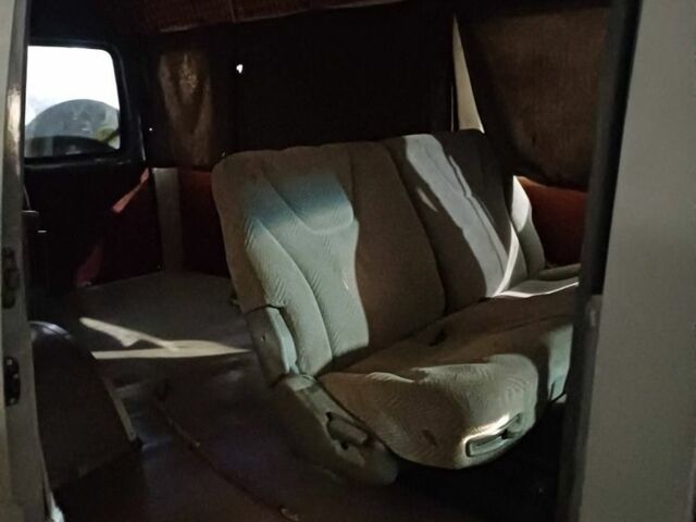 Серый Форд Транзит, объемом двигателя 2 л и пробегом 3 тыс. км за 1909 $, фото 6 на Automoto.ua