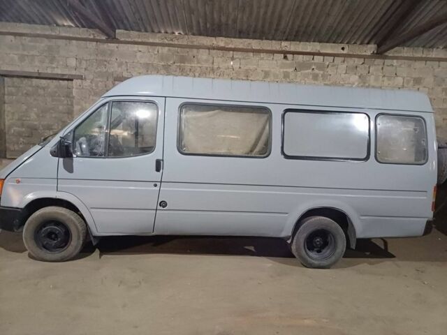 Серый Форд Транзит, объемом двигателя 2 л и пробегом 3 тыс. км за 1909 $, фото 5 на Automoto.ua