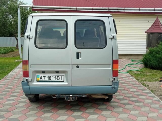 Серый Форд Транзит, объемом двигателя 2.5 л и пробегом 178 тыс. км за 4500 $, фото 3 на Automoto.ua