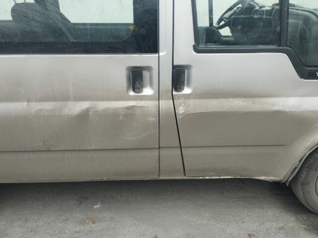 Сірий Форд Транзит, об'ємом двигуна 2 л та пробігом 436 тис. км за 2800 $, фото 4 на Automoto.ua