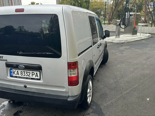 Серый Форд Транзит, объемом двигателя 1.8 л и пробегом 330 тыс. км за 3600 $, фото 2 на Automoto.ua