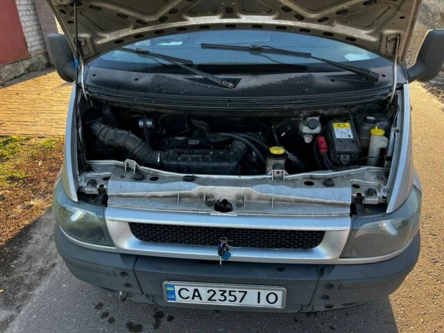 Сірий Форд Транзит, об'ємом двигуна 2 л та пробігом 350 тис. км за 4800 $, фото 7 на Automoto.ua