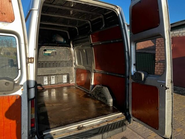 Сірий Форд Транзит, об'ємом двигуна 2 л та пробігом 350 тис. км за 4800 $, фото 3 на Automoto.ua