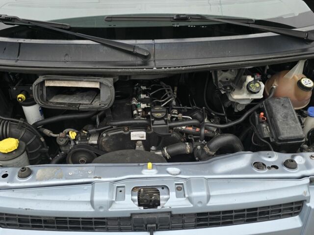 Серый Форд Транзит, объемом двигателя 2.4 л и пробегом 350 тыс. км за 8500 $, фото 4 на Automoto.ua