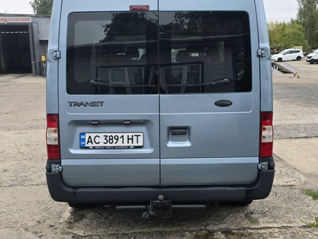Серый Форд Транзит, объемом двигателя 2.4 л и пробегом 350 тыс. км за 8500 $, фото 3 на Automoto.ua
