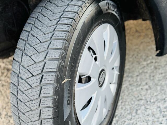 Сірий Форд Транзит, об'ємом двигуна 0 л та пробігом 200 тис. км за 3550 $, фото 7 на Automoto.ua