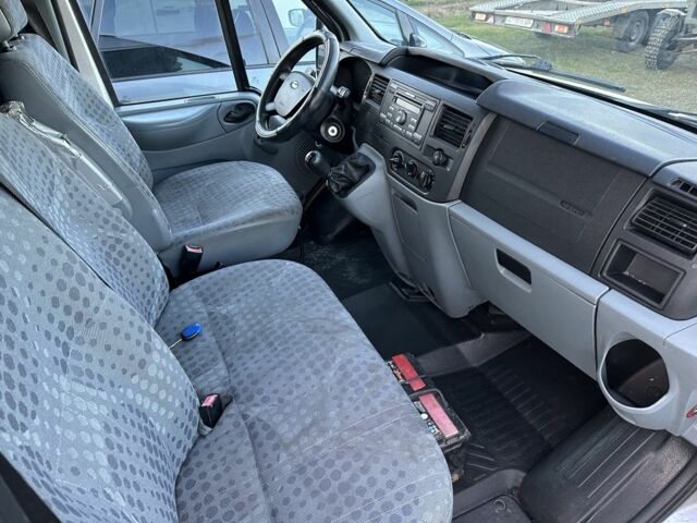 Форд Транзит 2007 у Коломые на Automoto.ua Сірий Форд Транзит, об'ємом двигуна 0 л та пробігом 400 тис. км за 4200 $, фото 10 на Automoto.ua