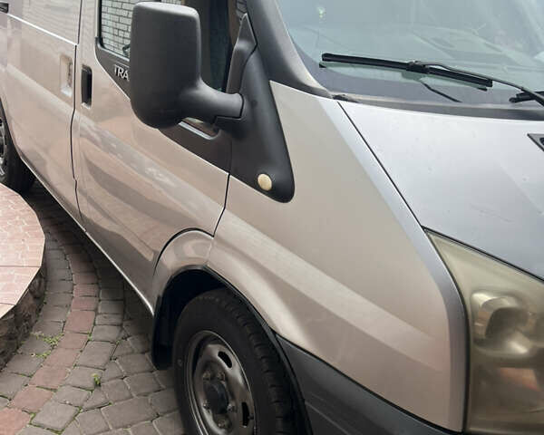 Сірий Форд Транзит, об'ємом двигуна 2.2 л та пробігом 396 тис. км за 5900 $, фото 4 на Automoto.ua