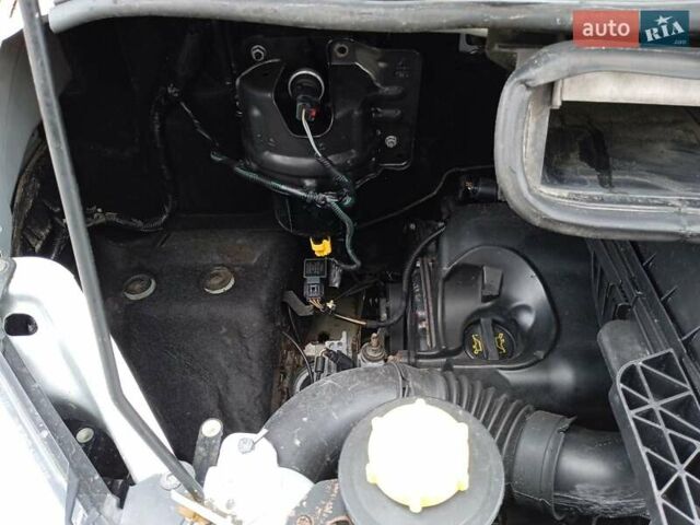 Серый Форд Транзит, объемом двигателя 2.2 л и пробегом 310 тыс. км за 9500 $, фото 11 на Automoto.ua