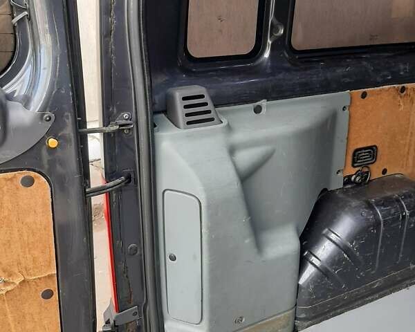 Сірий Форд Транзит, об'ємом двигуна 2.2 л та пробігом 627 тис. км за 6200 $, фото 11 на Automoto.ua