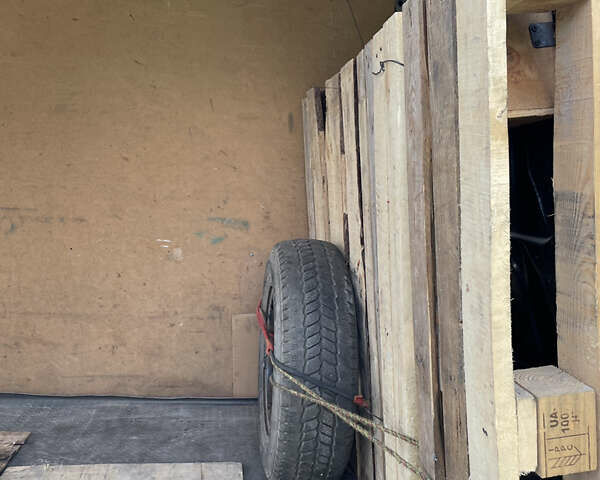 Серый Форд Транзит, объемом двигателя 2.2 л и пробегом 322 тыс. км за 9300 $, фото 28 на Automoto.ua