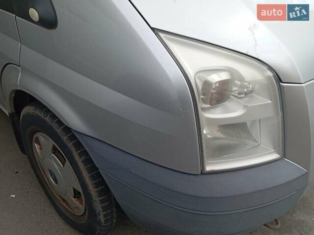 Форд Транзит 2012 в Киеве на Automoto.ua Серый Форд Транзит, объемом двигателя 2.2 л и пробегом 198 тыс. км за 9000 $, фото 14 на Automoto.ua