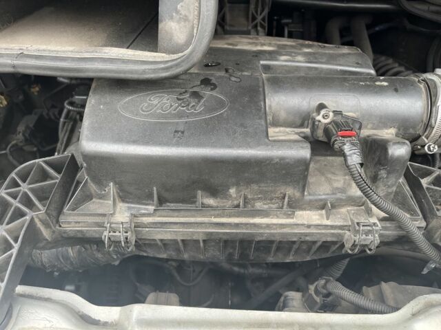 Сірий Форд Транзит, об'ємом двигуна 0 л та пробігом 382 тис. км за 7900 $, фото 18 на Automoto.ua