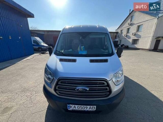 Сірий Форд Транзит, об'ємом двигуна 2.2 л та пробігом 351 тис. км за 14200 $, фото 2 на Automoto.ua
