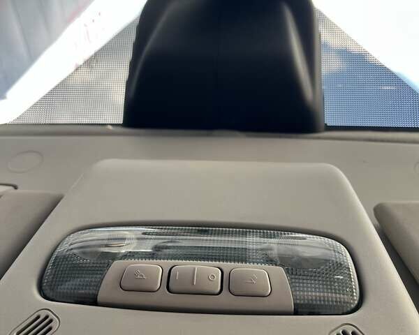 Сірий Форд Транзит, об'ємом двигуна 2.2 л та пробігом 332 тис. км за 13499 $, фото 14 на Automoto.ua