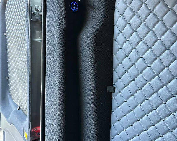 Сірий Форд Транзит, об'ємом двигуна 2 л та пробігом 265 тис. км за 19300 $, фото 20 на Automoto.ua