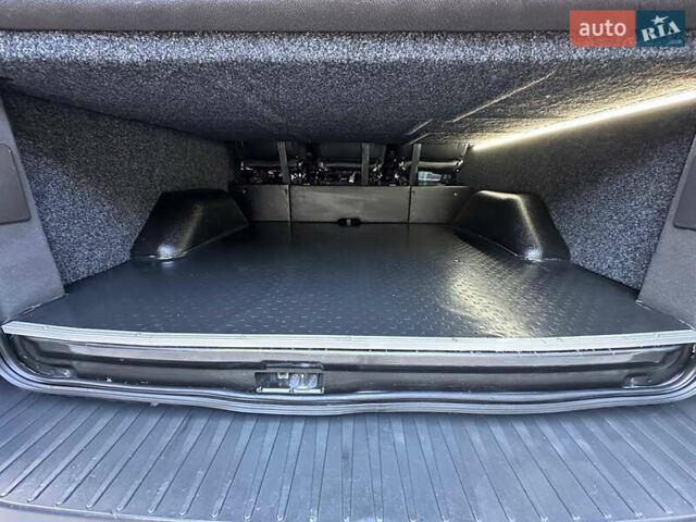 Сірий Форд Транзит, об'ємом двигуна 2 л та пробігом 265 тис. км за 19300 $, фото 19 на Automoto.ua