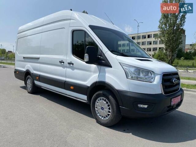 Серый Форд Транзит, объемом двигателя 2 л и пробегом 275 тыс. км за 14998 $, фото 1 на Automoto.ua