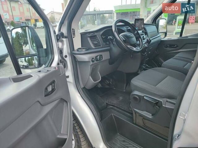 Сірий Форд Транзит, об'ємом двигуна 2 л та пробігом 220 тис. км за 18500 $, фото 48 на Automoto.ua