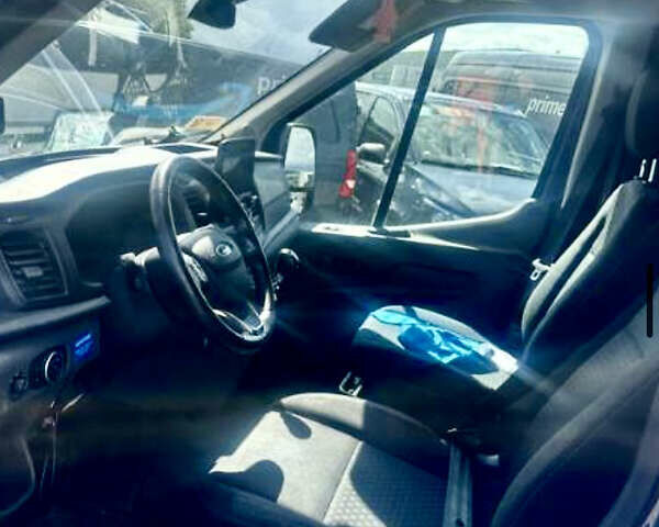 Сірий Форд Транзит, об'ємом двигуна 2 л та пробігом 156 тис. км за 16995 $, фото 6 на Automoto.ua