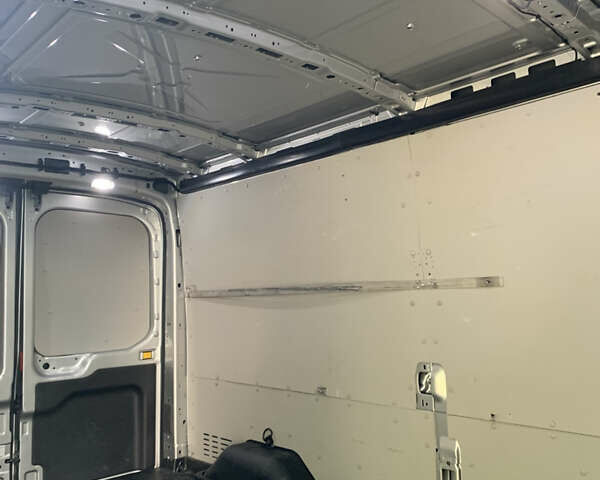 Сірий Форд Транзит, об'ємом двигуна 2 л та пробігом 62 тис. км за 22500 $, фото 27 на Automoto.ua