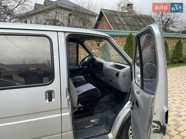 Сірий Форд Транзит, об'ємом двигуна 2.5 л та пробігом 400 тис. км за 2350 $, фото 16 на Automoto.ua