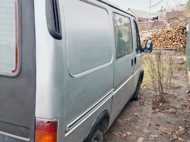 Сірий Форд Транзит, об'ємом двигуна 2.5 л та пробігом 111 тис. км за 3000 $, фото 3 на Automoto.ua