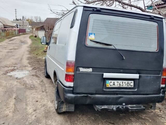 Сірий Форд Транзит, об'ємом двигуна 2.5 л та пробігом 111 тис. км за 3000 $, фото 5 на Automoto.ua