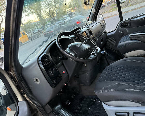 Серый Форд Транзит, объемом двигателя 2 л и пробегом 350 тыс. км за 3499 $, фото 11 на Automoto.ua