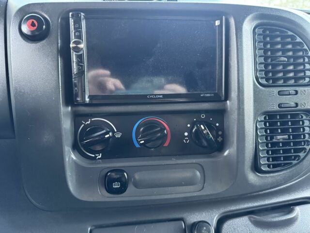 Серый Форд Транзит, объемом двигателя 2 л и пробегом 350 тыс. км за 3500 $, фото 13 на Automoto.ua