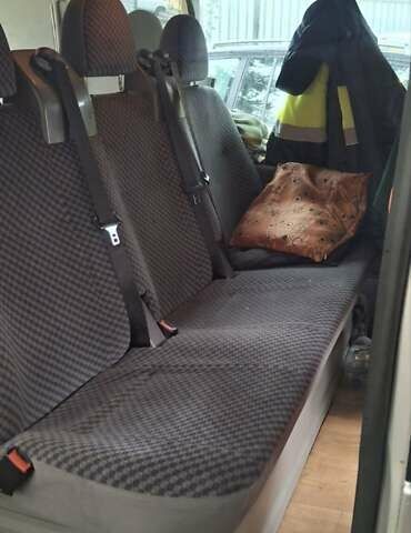 Сірий Форд Транзит, об'ємом двигуна 2 л та пробігом 448 тис. км за 4700 $, фото 6 на Automoto.ua