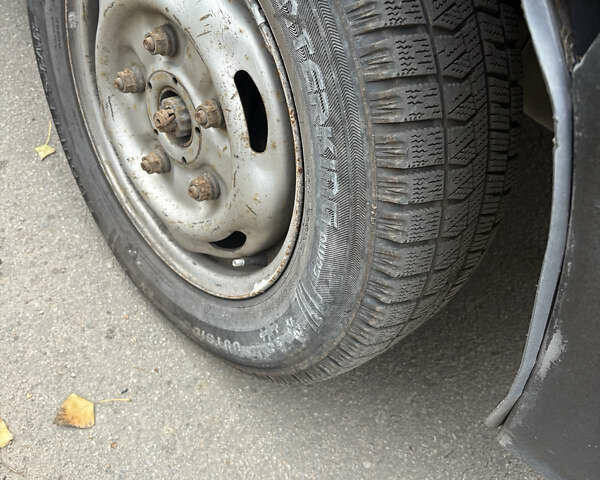 Сірий Форд Транзит, об'ємом двигуна 2 л та пробігом 475 тис. км за 4000 $, фото 2 на Automoto.ua