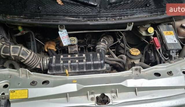 Сірий Форд Транзит, об'ємом двигуна 2 л та пробігом 448 тис. км за 4700 $, фото 8 на Automoto.ua