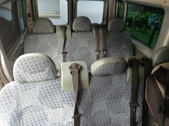 Серый Форд Транзит, объемом двигателя 2 л и пробегом 260 тыс. км за 7500 $, фото 7 на Automoto.ua