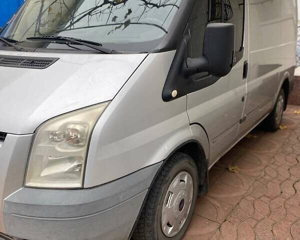 Серый Форд Транзит, объемом двигателя 2.2 л и пробегом 260 тыс. км за 7500 $, фото 6 на Automoto.ua