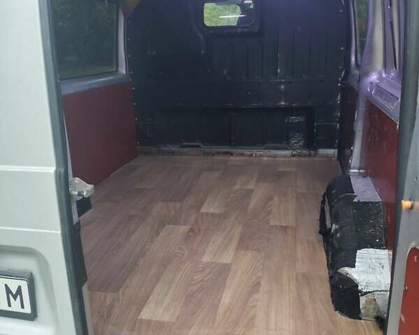 Серый Форд Транзит, объемом двигателя 2.2 л и пробегом 450 тыс. км за 5000 $, фото 1 на Automoto.ua